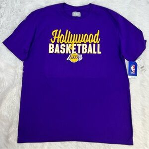 Los Angeles Lakers Men’s T-Shirt size XL NWT